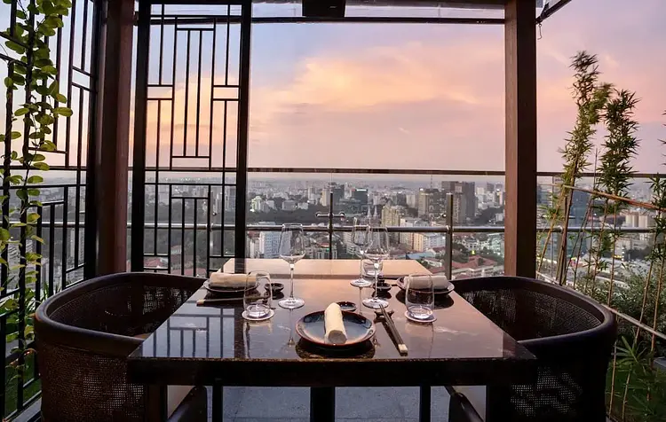 ライ・レストラン