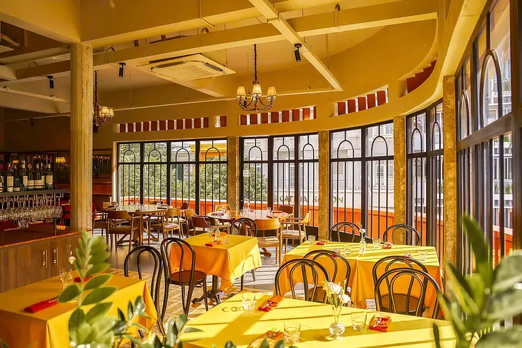 ラントルコート - ソーシャルミーティング