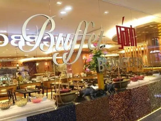 ビュッフェ・ガン